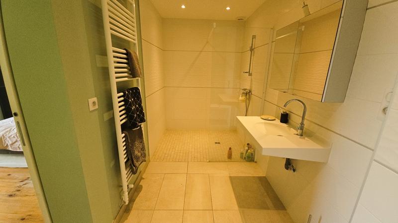 Maison - 224 m² - 8 pièces