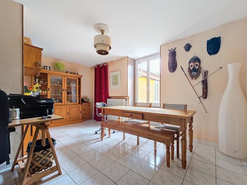 Maison - 170 m² - 6 pièces