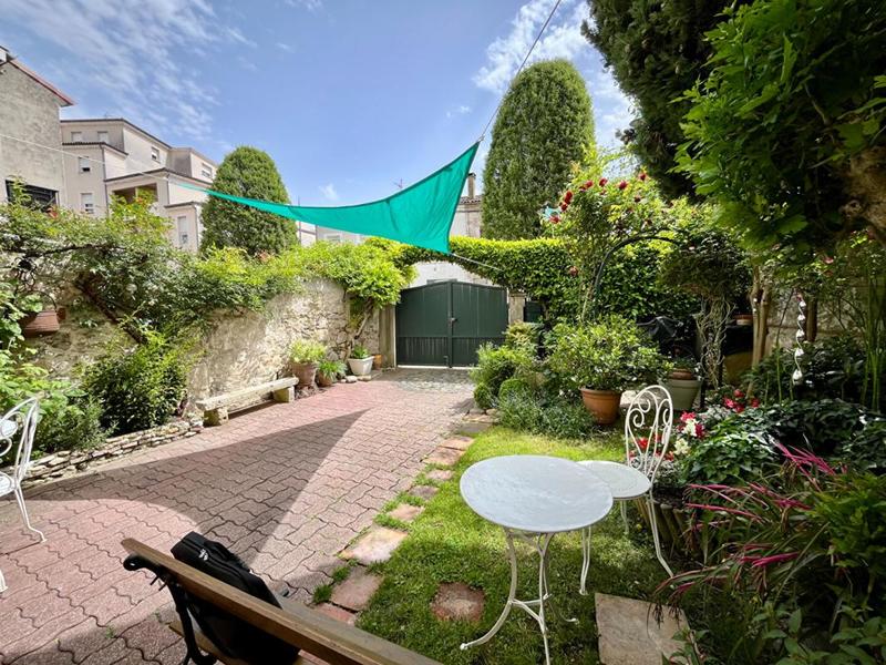 Maison - 94 m² - 4 pièces