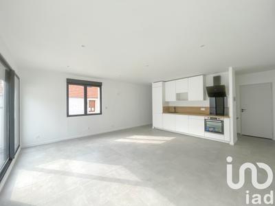 Maison - 102 m² - 4 pièces