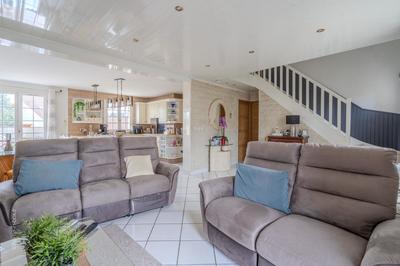 Maison - 125 m² - 5 pièces