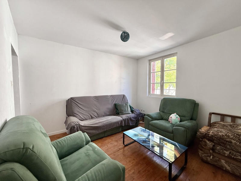 Immeuble - 142 m² - 6 pièces