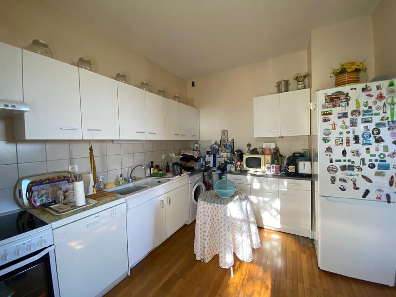 Maison - 275 m² - 13 pièces