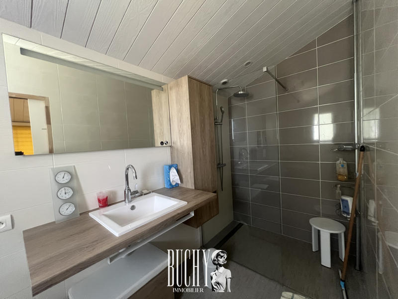 Maison - 165 m² - 7 pièces