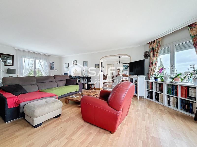 Maison - 141 m² - 6 pièces