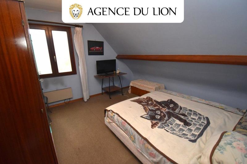 Maison - 148 m² - 7 pièces