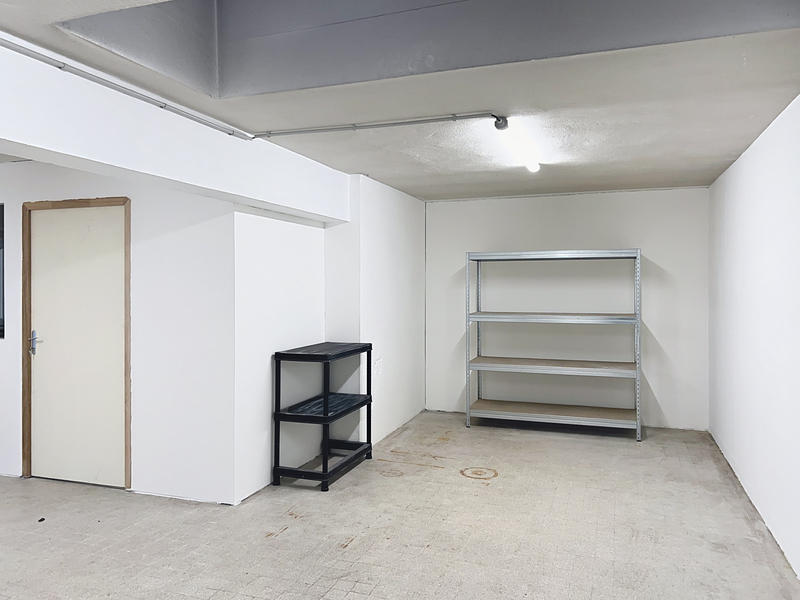 Parking / Garage - 35 m²