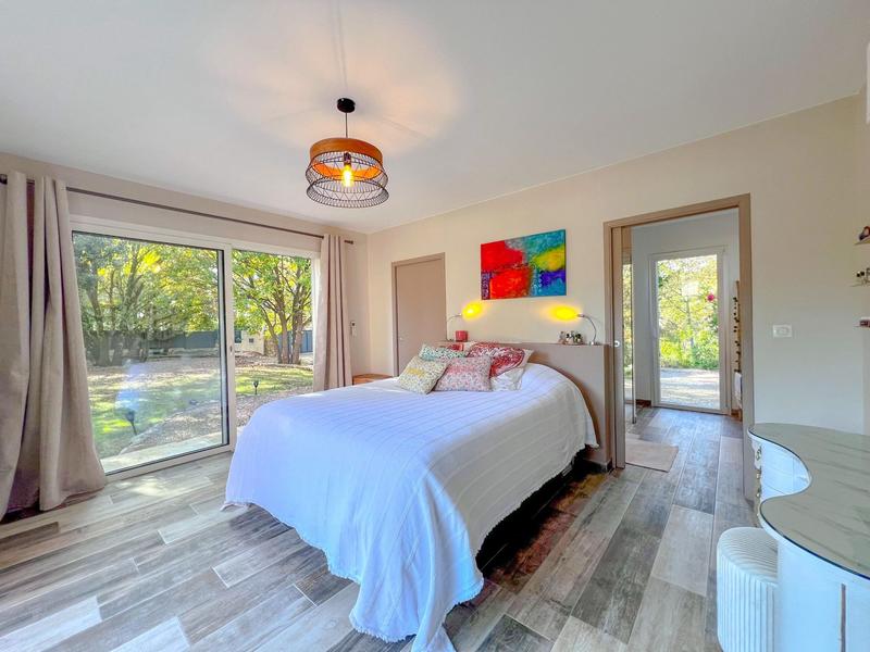 Maison contemporaine - 185 m² - 5 pièces