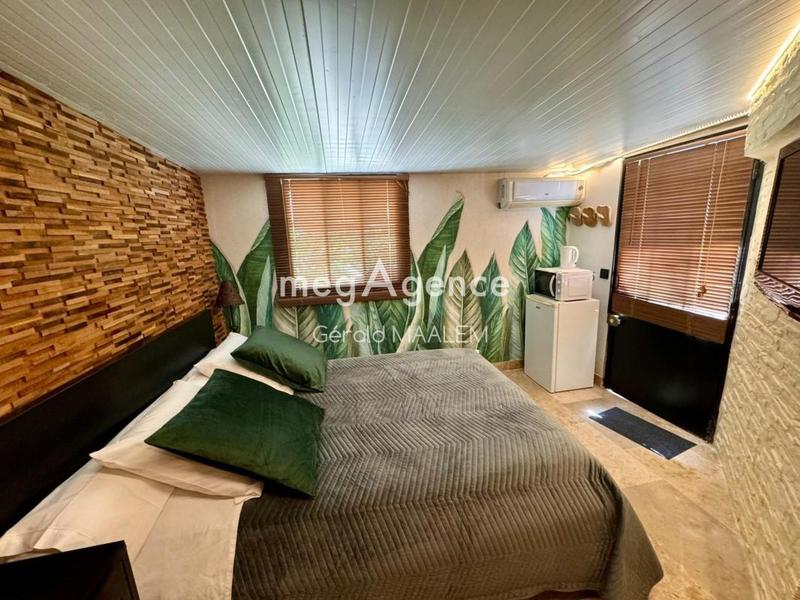 Maison de ville - 100 m² - 5 pièces