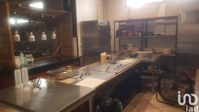 Local commercial - 215 m²