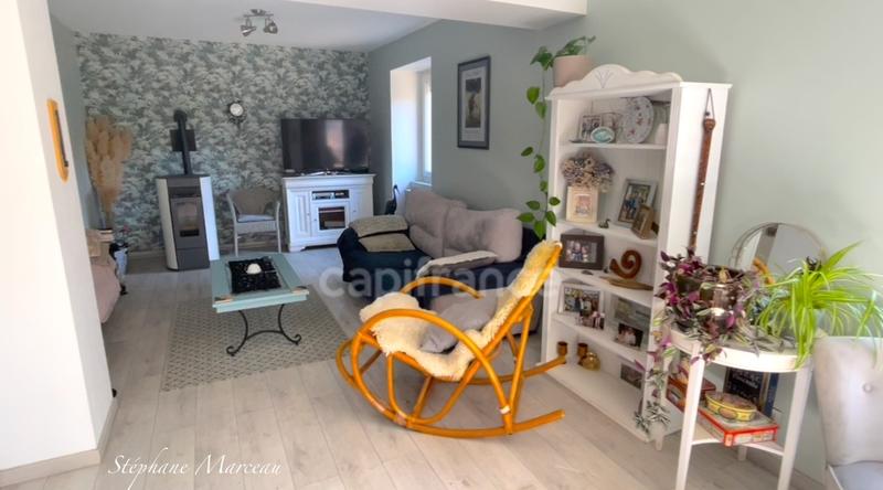 Maison de village - 368 m² - 8 pièces