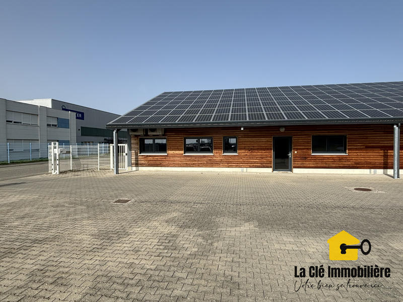 Local commercial - 399 m² - 7 pièces