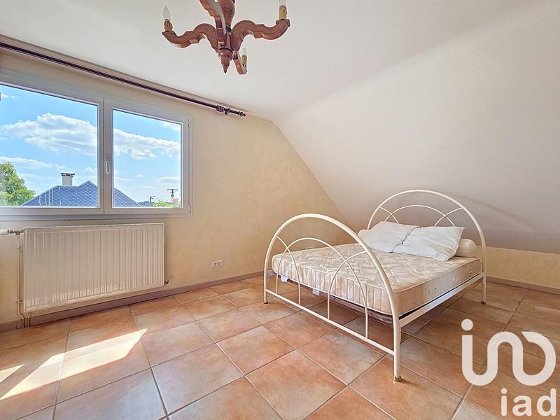 Maison - 204 m² - 7 pièces