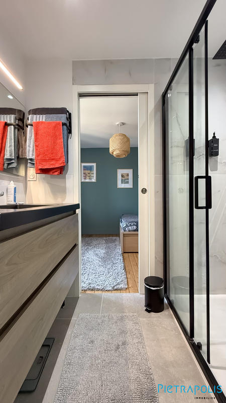 Maison ancienne - 247 m² - 9 pièces