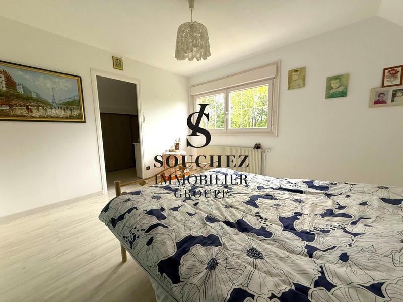 Maison - 140 m² - 5 pièces