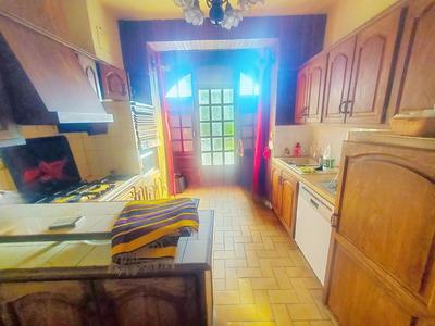 Maison - 143 m² - 8 pièces