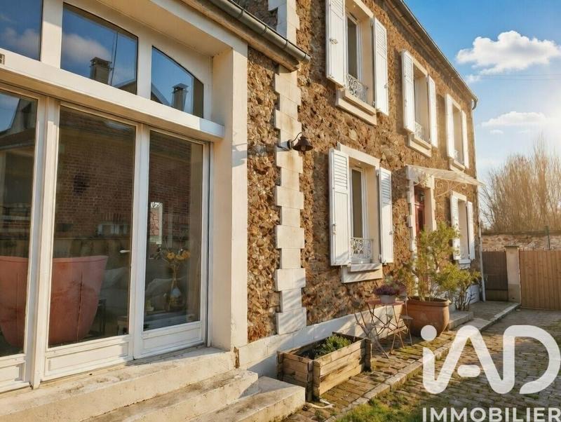 Maison - 160 m² - 5 pièces