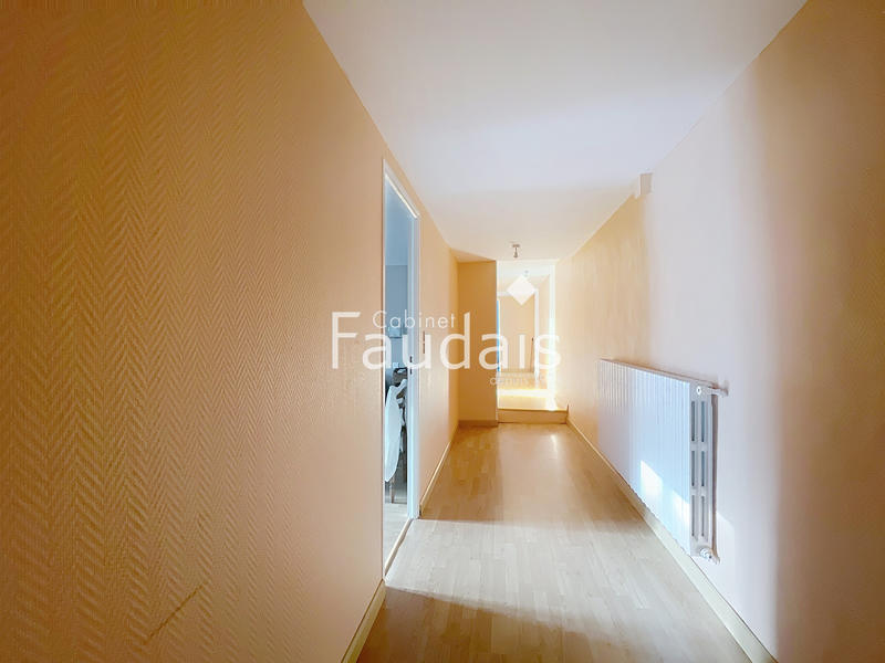 Maison - 152 m² - 6 pièces