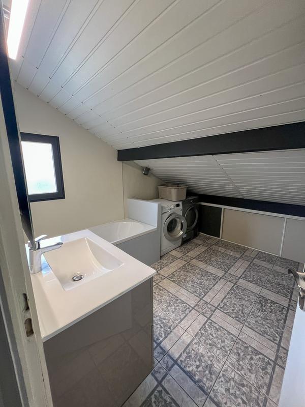 Maison - 115 m² - 6 pièces