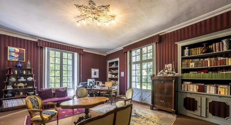 Manoir - 1 200 m² - 20 pièces