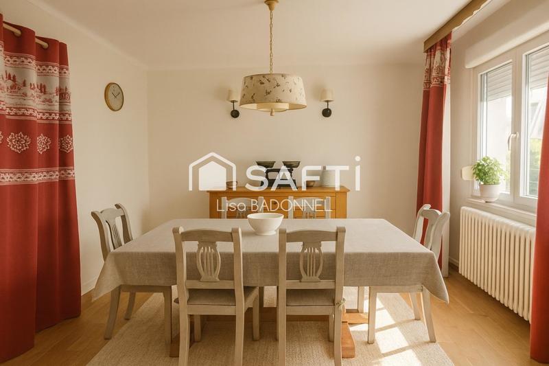 Maison - 96 m² - 6 pièces