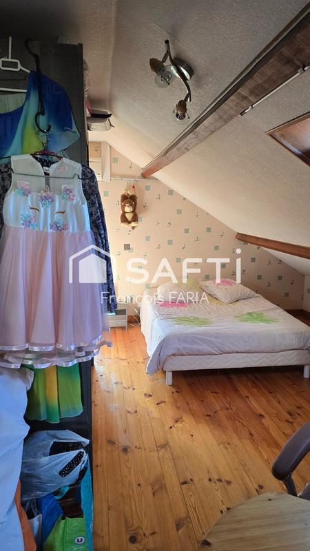 Maison - 141 m² - 6 pièces