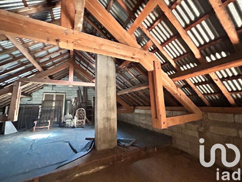 Maison - 300 m² - 9 pièces