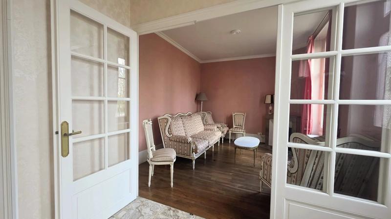 Maison - 168 m² - 6 pièces