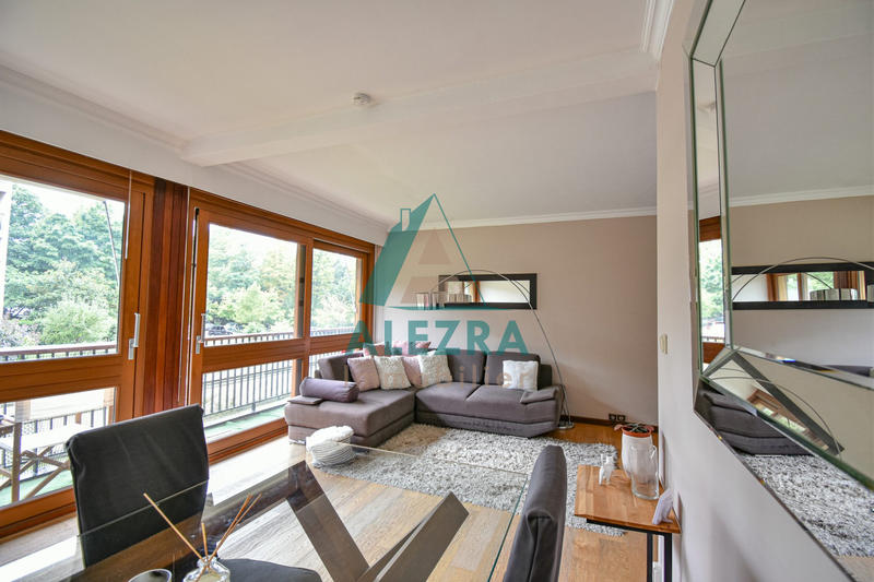 Appartement - 86 m² - 4 pièces