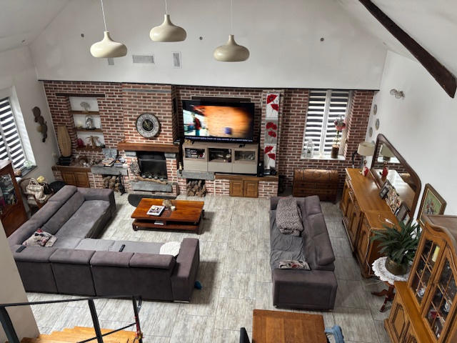 Maison - 205 m² - 5 pièces