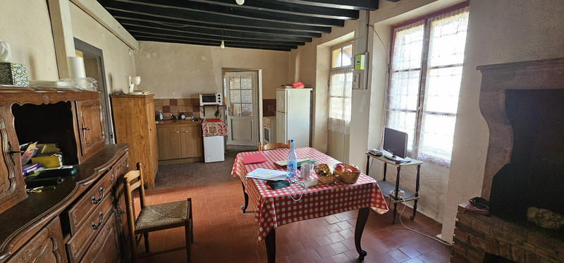 Maison - 90 m² - 5 pièces