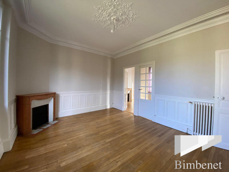 Maison ancienne - 141 m² - 7 pièces