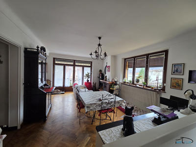Maison - 186 m² - 7 pièces