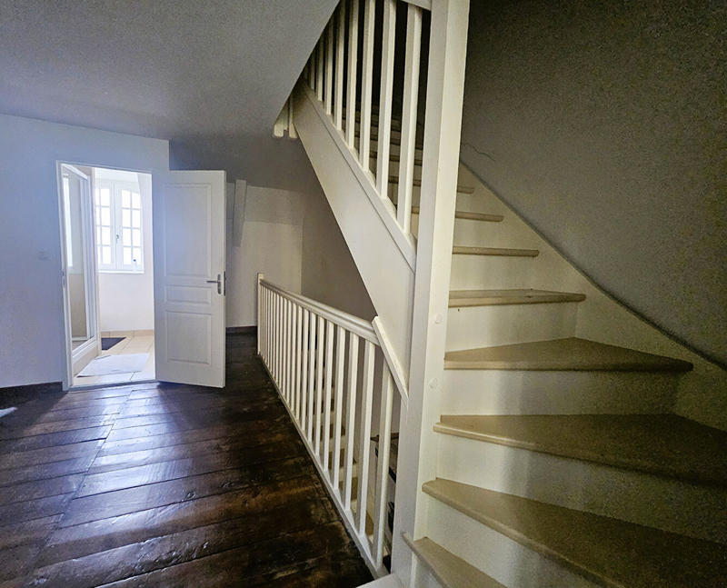 Maison - 97 m² - 4 pièces