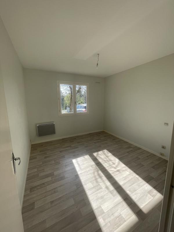 Maison traditionnelle - 88 m² - 4 pièces