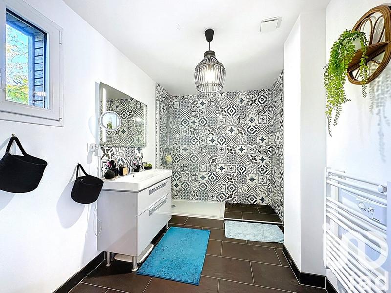 Maison - 164 m² - 7 pièces