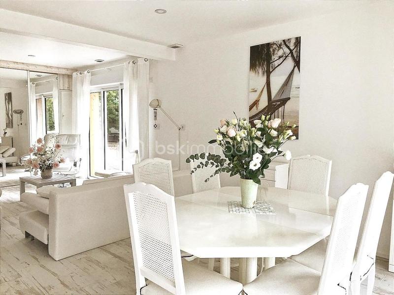 Villa - 139 m² - 5 pièces