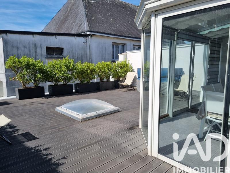 Maison - 181 m² - 5 pièces