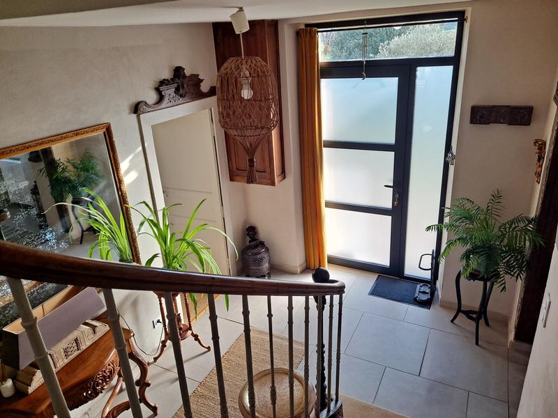 Maison - 425 m² - 10 pièces