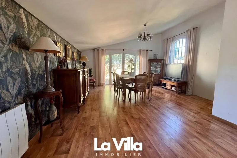 Villa - 150 m² - 5 pièces