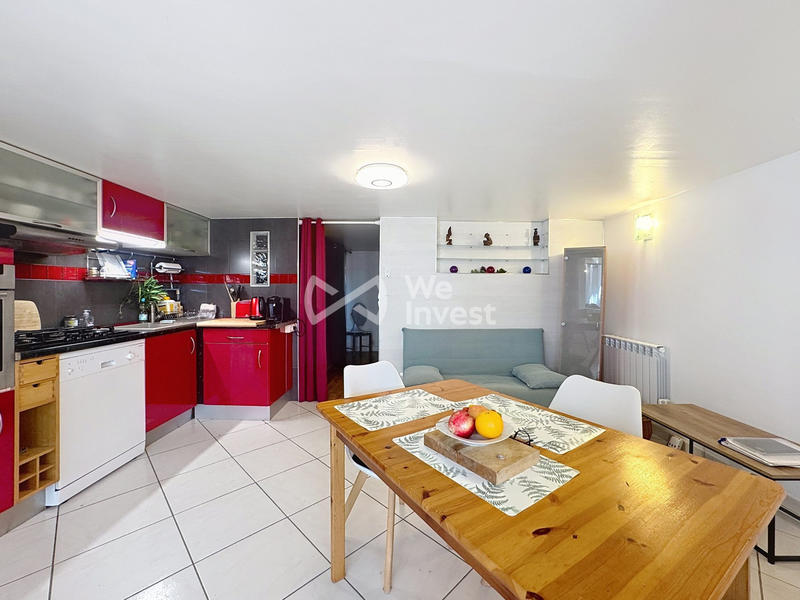 Villa - 258 m² - 10 pièces