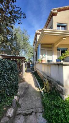 Demeure - 150 m² - 5 pièces