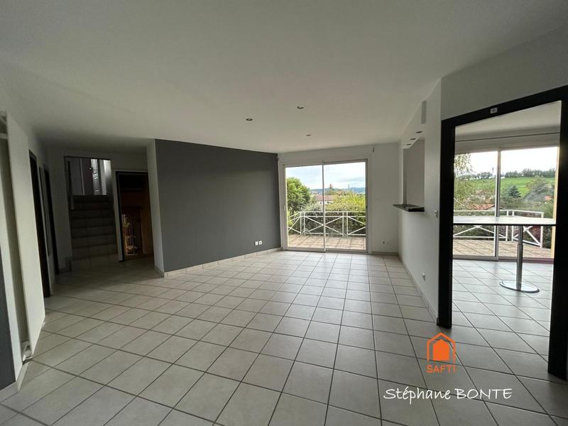 Maison - 148 m² - 8 pièces