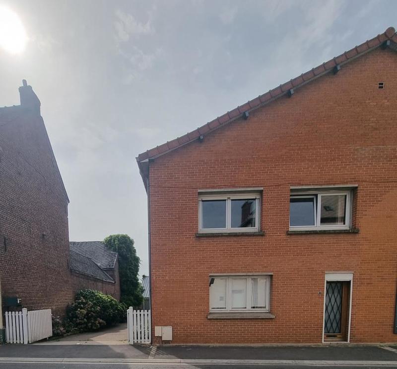 Maison - 270 m² - 10 pièces