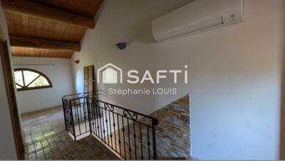 Maison - 104 m² - 4 pièces