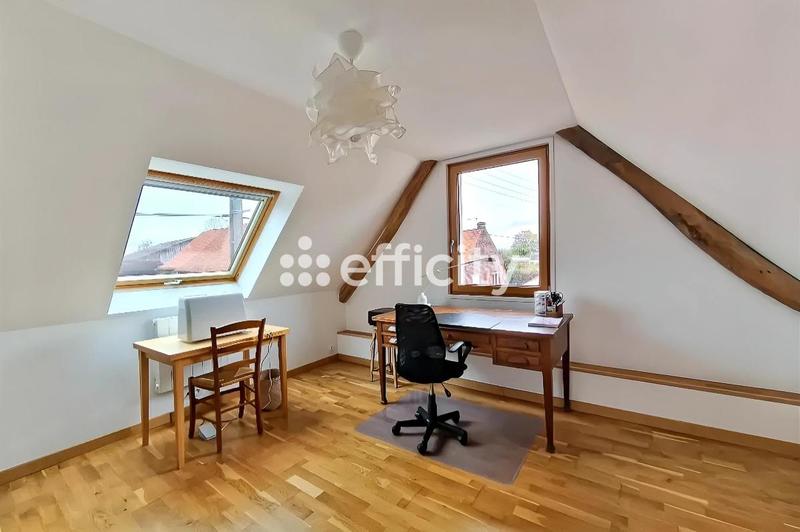 Maison - 152 m² - 6 pièces