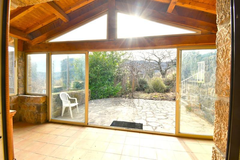 Maison en pierre - 251 m² - 10 pièces