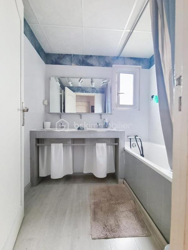 Maison - 118 m² - 5 pièces