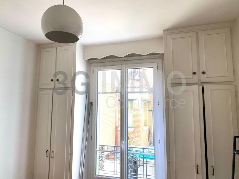 Local commercial - 45 m² - 3 pièces