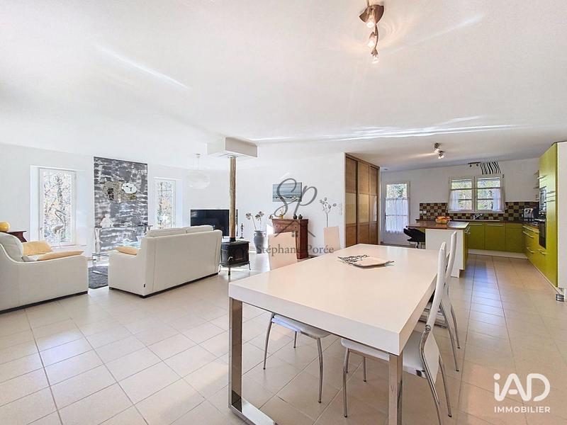 Maison - 117 m² - 4 pièces